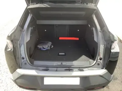 Photo 9 Peugeot 3008 Nouveau Hybrid 136 e-DCS6 Allure