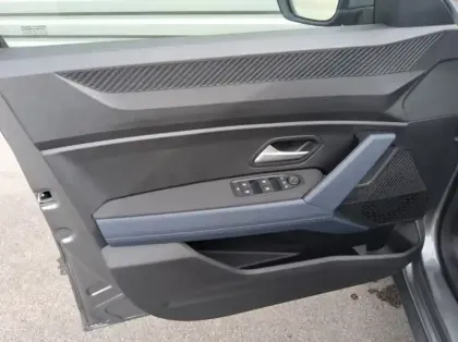 Photo 16 Dacia Bigster HYBRID Nouveau 155 Expression