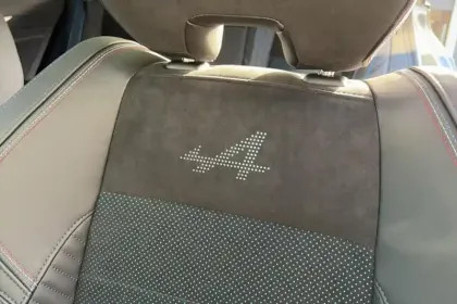 Photo 20 Renault Rafale E-Tech full hybrid 200 ch esprit Alpine