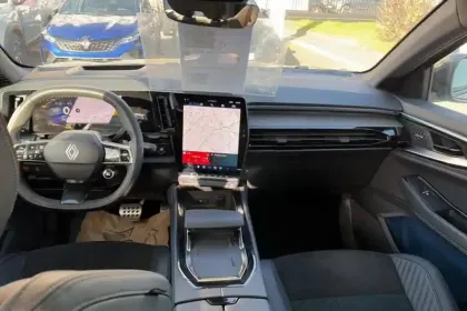 Photo 8 Renault Rafale E-Tech full hybrid 200 ch esprit Alpine