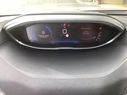 Photo 13 Peugeot 5008 BlueHDi 130ch S&S EAT8 Allure Pack