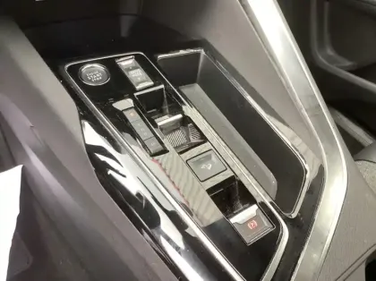 Photo 21 Peugeot 5008 BlueHDi 130ch S&S EAT8 Allure Pack