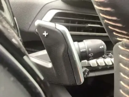 Photo 19 Peugeot 5008 BlueHDi 130ch S&S EAT8 Allure Pack