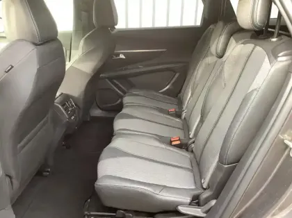 Photo 11 Peugeot 5008 BlueHDi 130ch S&S EAT8 Allure Pack