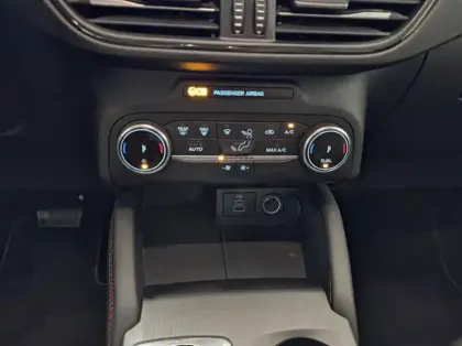 Photo 22 Ford Kuga Gén. III Ph1 ST-Line 5