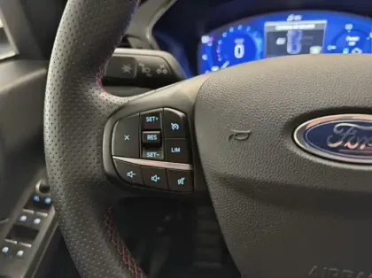 Photo 16 Ford Kuga 2.5 Duratec 225ch PHEV ST-Line BVA