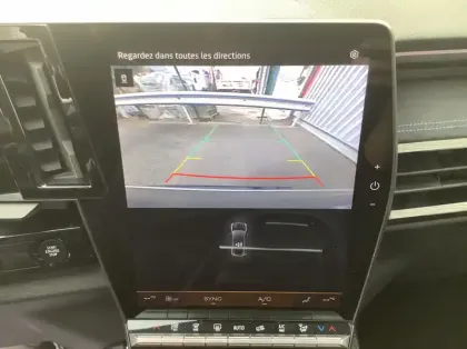 Photo 18 Renault Austral E-Tech full hybrid 200 GSR2 Techno esprit Alpine