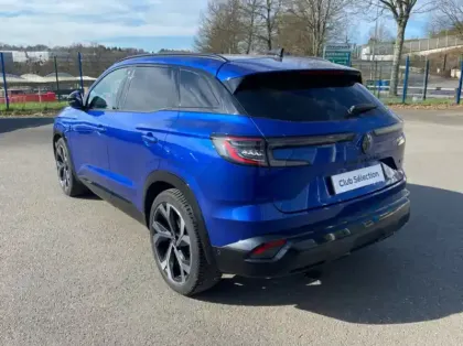 Photo 12 Renault Austral 1.2 E-Tech full hybrid 200ch Techno esprit Alpine - 24