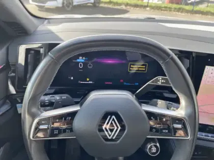 Photo 6 Renault Austral 1.2 E-Tech full hybrid 200ch Techno esprit Alpine - 24