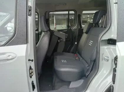 Photo 31 Ford Tourneo Courier 136ch 54kWh Active