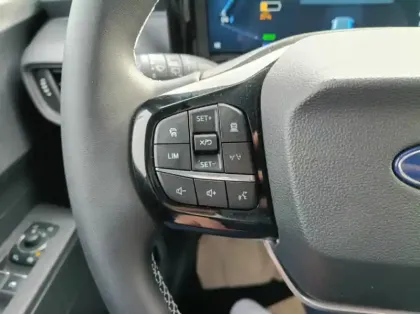 Photo 38 Ford Tourneo Courier 136ch 54kWh Active