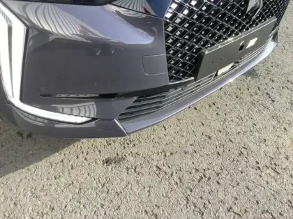 Photo 28 DS DS 4 BlueHDi 130 EAT8 Etoile - Cuir Nappa