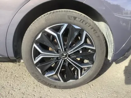 Photo 10 DS DS 4 BlueHDi 130 EAT8 Etoile - Cuir Nappa