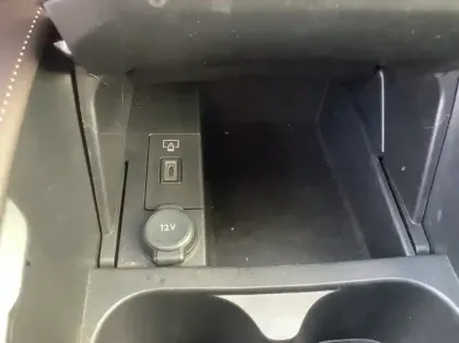 Photo 22 DS DS 4 BlueHDi 130 EAT8 Etoile - Cuir Nappa