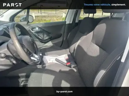 Photo 9 Peugeot 208 1.6 BlueHDi 75ch Style 5p