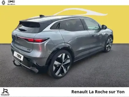 Photo 11 Renault Megane  E-Tech Electric EV60 220ch Techno super charge