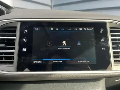 Photo 14 Peugeot 308  1.2 PureTech 110ch S&S Roadtrip