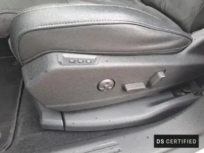 Photo 11 DS DS 7  Crossback E-TENSE 225ch Performance Line +