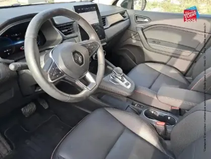 Photo 14 Renault Captur  1.6 E-Tech hybride 145ch Iconic