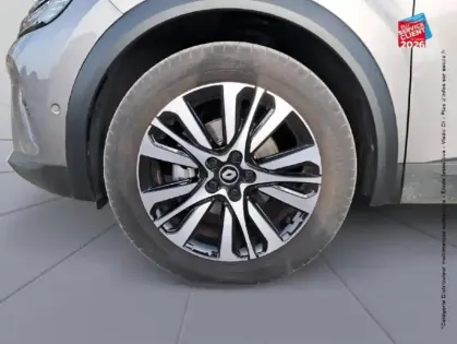 Photo 9 Renault Captur  1.6 E-Tech hybride 145ch Iconic