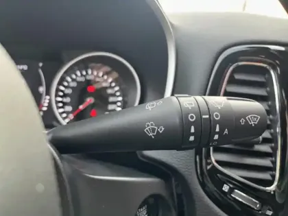 Photo 12 Jeep Compass  1.3 GSE T4 150ch Brooklyn Edition 4x2 BVR6