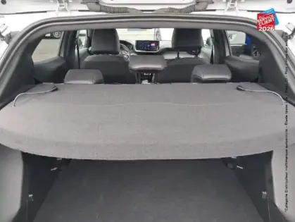 Photo 28 Peugeot 2008  1.2 Hybrid 145ch Allure e-DCS6 CarPlay