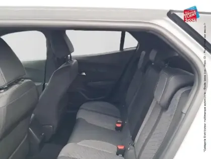 Photo 25 Peugeot 2008  1.2 Hybrid 145ch Allure e-DCS6 CarPlay