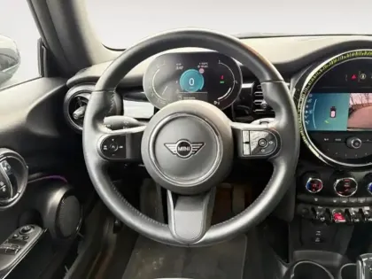 Photo 26 Mini Mini Gén. III (F56) Ph3 Edition Camden 3