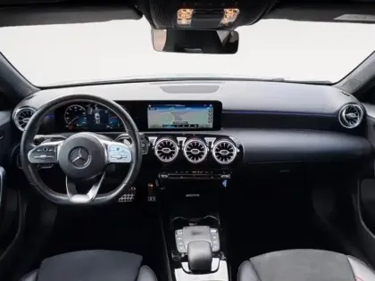 Photo 9 Mercedes Classe A  200 d 150ch AMG Line 8G-DCT