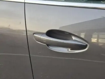 Photo 8 Peugeot 5008  1.5 BlueHDi 130ch S&S GT EAT8