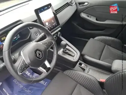 Photo 14 Renault Clio  1.6 E-Tech 145ch full hybrid esprit Alpine GPS