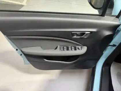 Photo 8 Leapmotor T03  Electric 95ch Design