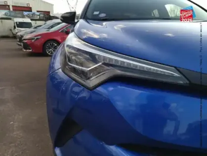 Photo 12 Toyota C-HR  122h Collection 2WD E-CVT RC18