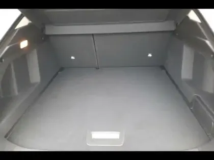 Photo 14 Renault Arkana  1.6 E-Tech hybride 145ch Evolution -22