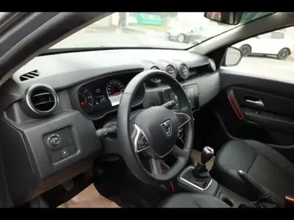 Photo 9 Dacia Duster  1.5 Blue dCi 115ch Extreme 4x2
