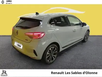 Photo 11 Renault Clio  1.6 E-Tech 145ch full hybrid Techno - 25b