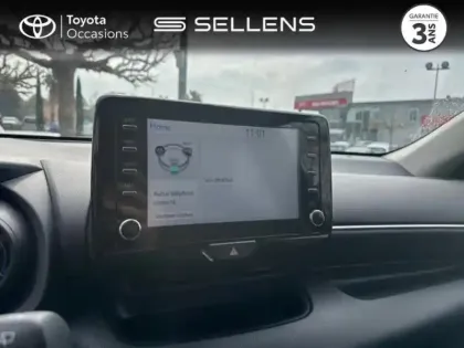 Photo 14 Toyota Yaris  116h Design 5p MY22