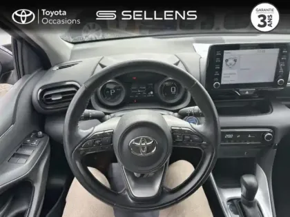 Photo 8 Toyota Yaris  116h Design 5p MY22