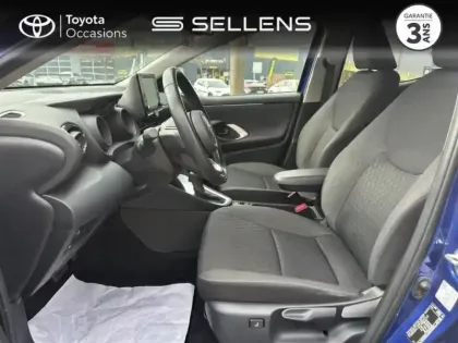 Photo 10 Toyota Yaris  116h Design 5p MY22