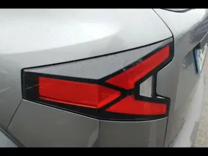 Photo 7 Dacia Duster  1.6 hybrid 140ch Extreme