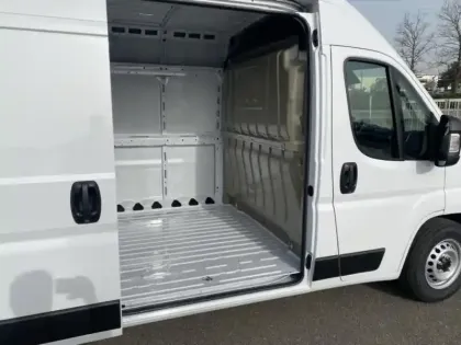 Photo 9 Peugeot Boxer  Fg L2H2 3.5 Maxi 180ch S&S BVA8