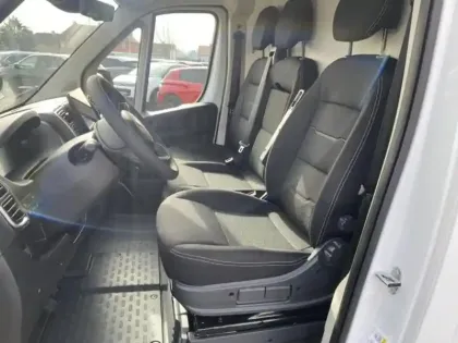 Photo 13 Peugeot Boxer  Fg L2H2 3.5 Maxi 180ch S&S BVA8