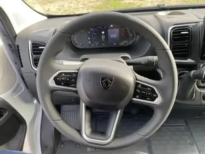 Photo 10 Peugeot Boxer  Fg L2H2 3.5 Maxi 180ch S&S BVA8