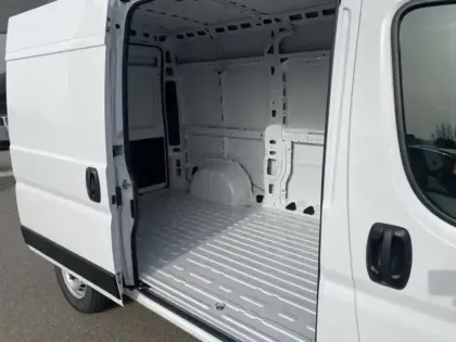 Photo 8 Peugeot Boxer  Fg L2H2 3.5 Maxi 180ch S&S BVA8