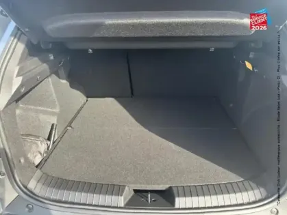 Photo 13 Dacia Duster  1.6 hybrid 140ch Journey Camera CarPlay