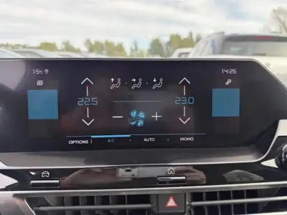 Photo 13 Citroën C4  PureTech 130ch S&S Shine Pack EAT8