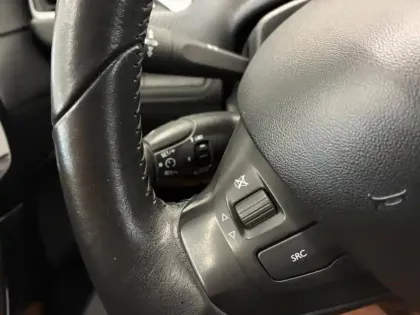 Photo 11 Peugeot 208  1.2 PureTech 82ch Style 5p