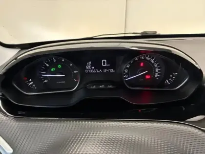 Photo 14 Peugeot 208  1.2 PureTech 82ch Style 5p