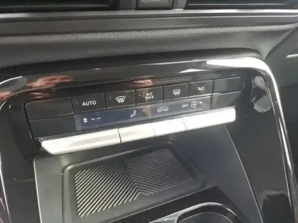 Photo 14 Citroën C3 Aircross  1.2 Turbo 100ch PLUS