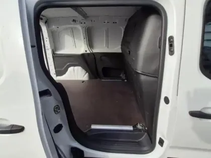 Photo 6 Peugeot Partner  Standard 650kg BlueHDi 100ch S&S Asphalt